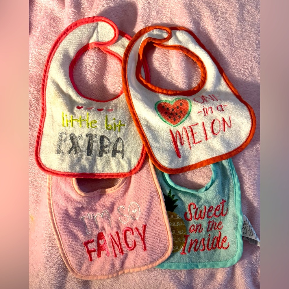 Bib bundle